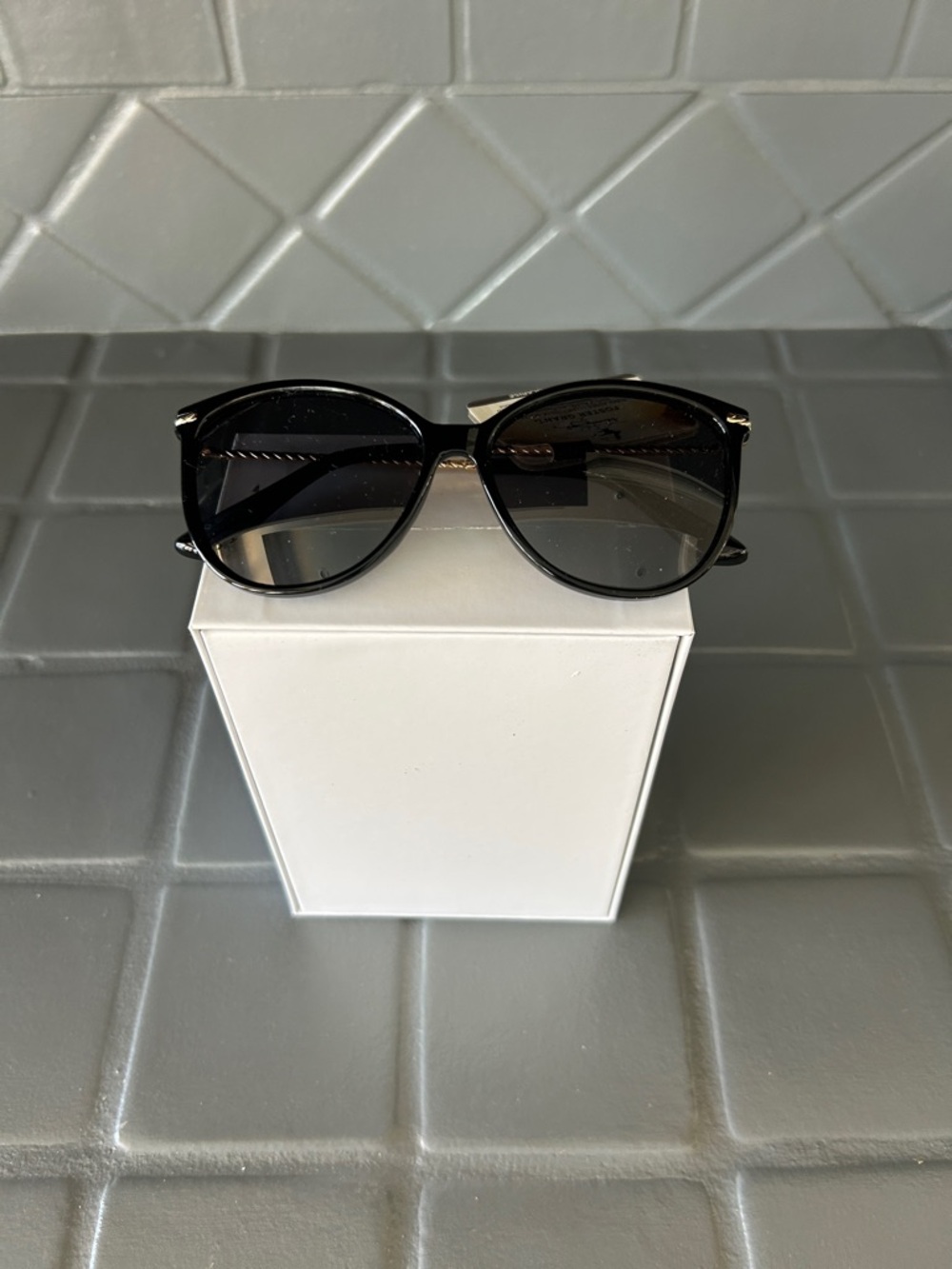 Foster Grant Women's Black Frame Sunglasses with Gradient Lenses